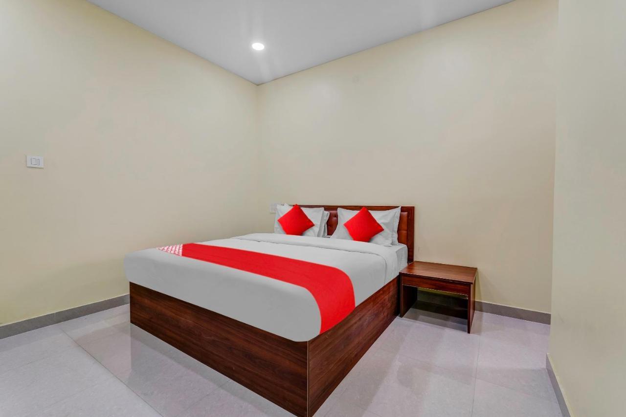 Oyo Flagship Hotel Ayodhya Bangalore Eksteriør bilde